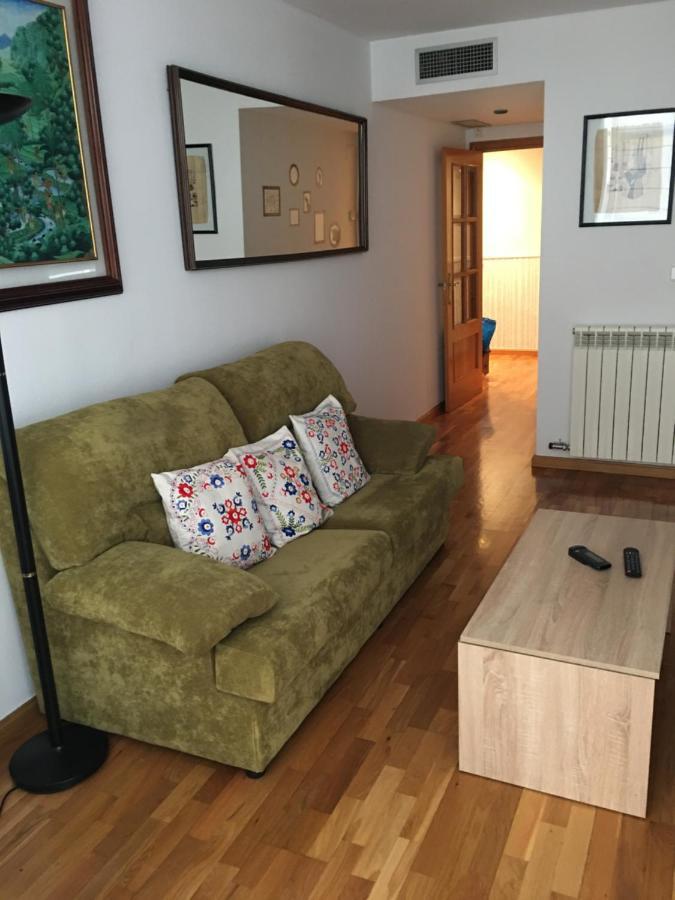 El Rincon De Torrenueva Apartment Zaragoza Ngoại thất bức ảnh